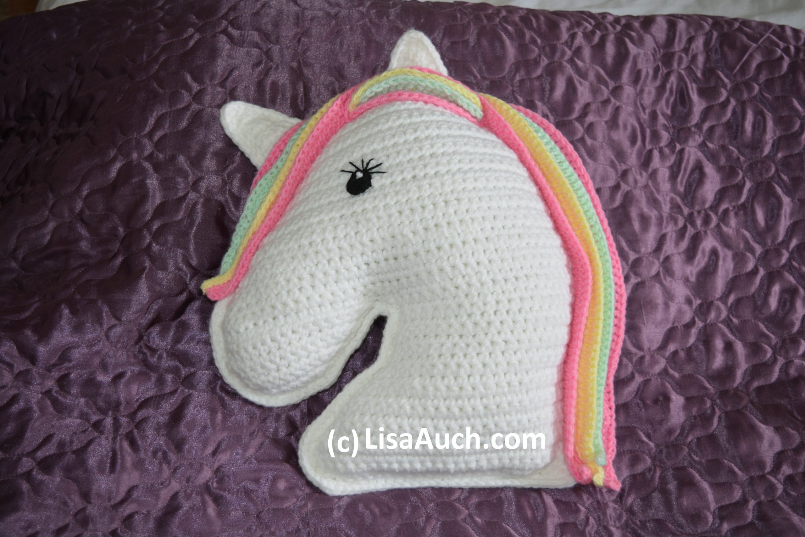 Crochet unicorn pillow free pattern
