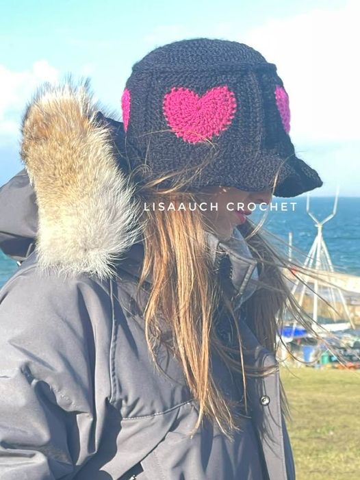 womans heart bucket hat pattern free